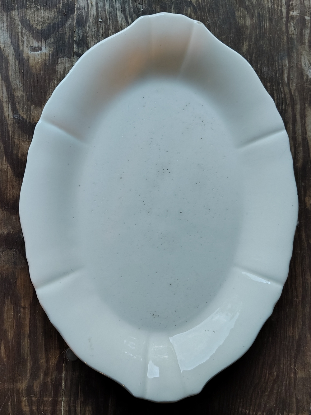 Vintage White Ceramic Serving Platter - Classic Oval Design And Saucer